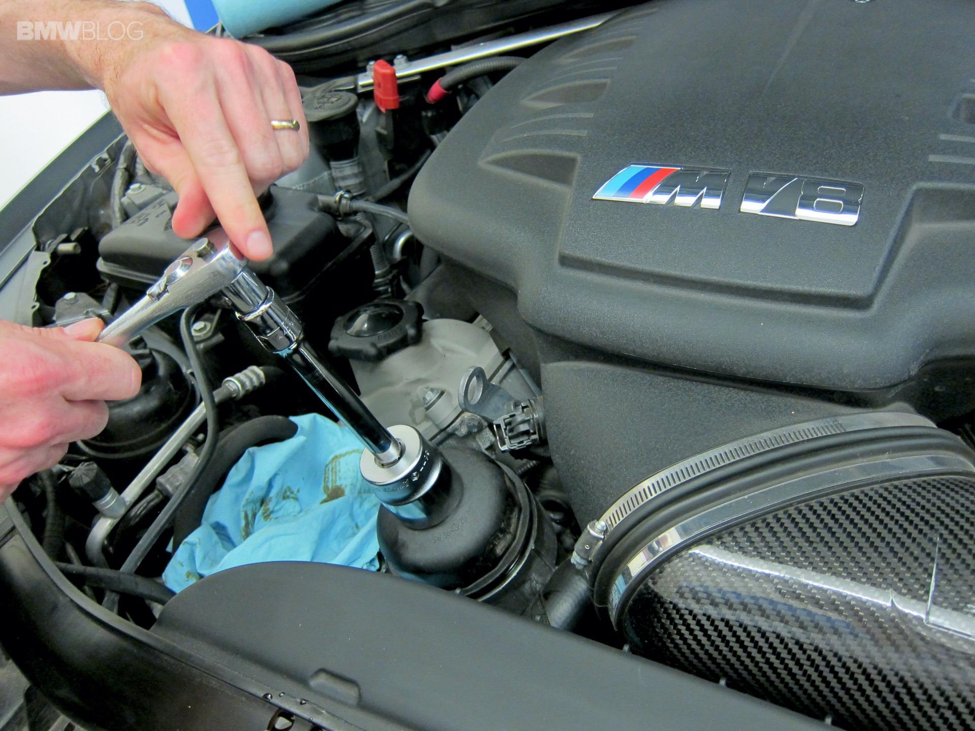آموزش ریست سرویس روغن BMW؛ نحوه ریست چراغ روغن و Service بعد از تعویض روغن